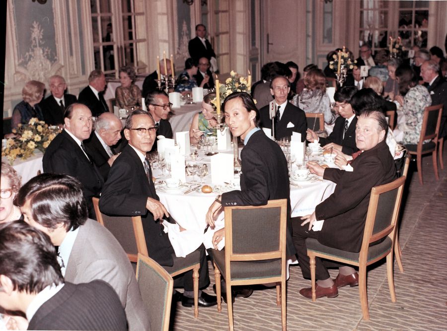 At a reception attended by Her Majesty the Queen (Ryoji and Tatsuo)